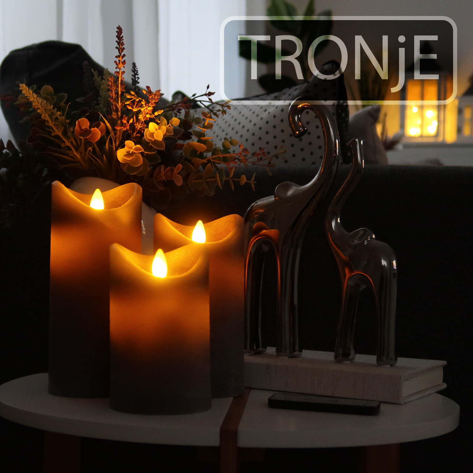 Tronje, LED-Echtwachskerze Ø8x15cm Grau Rustik mit Fernbedienung - Kerzenlichtsimulation
